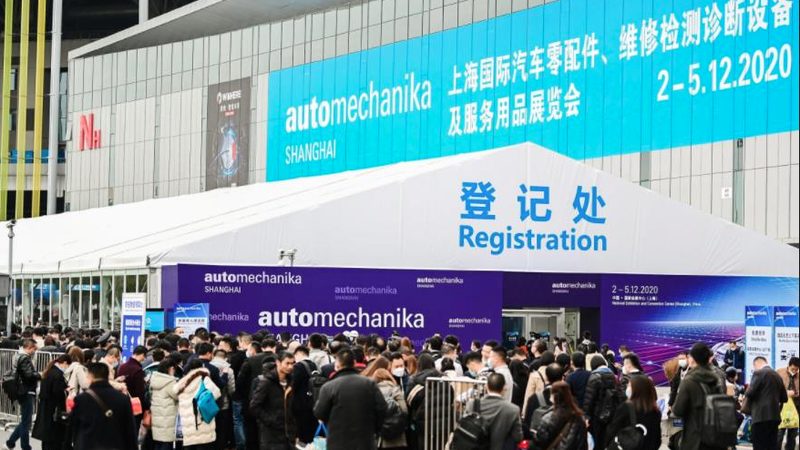 行业背景：汽车配件市场的蓬勃发展